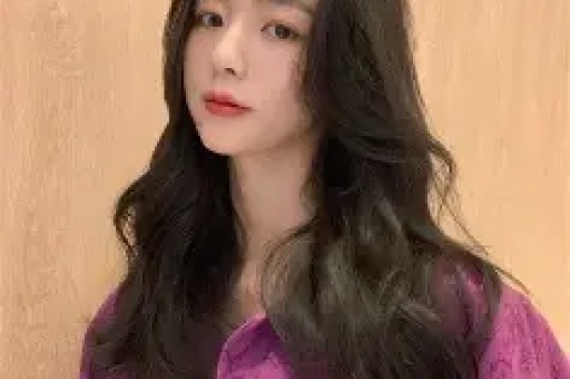 揭秘新潮吃瓜文化：与美女瓜友一起畅聊娱乐圈的八卦新天地