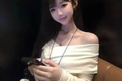 2024年最新吃瓜群：与美女们共享八卦乐趣！