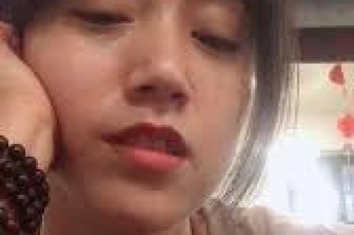 吃瓜一种群众喜闻乐见的休闲活动